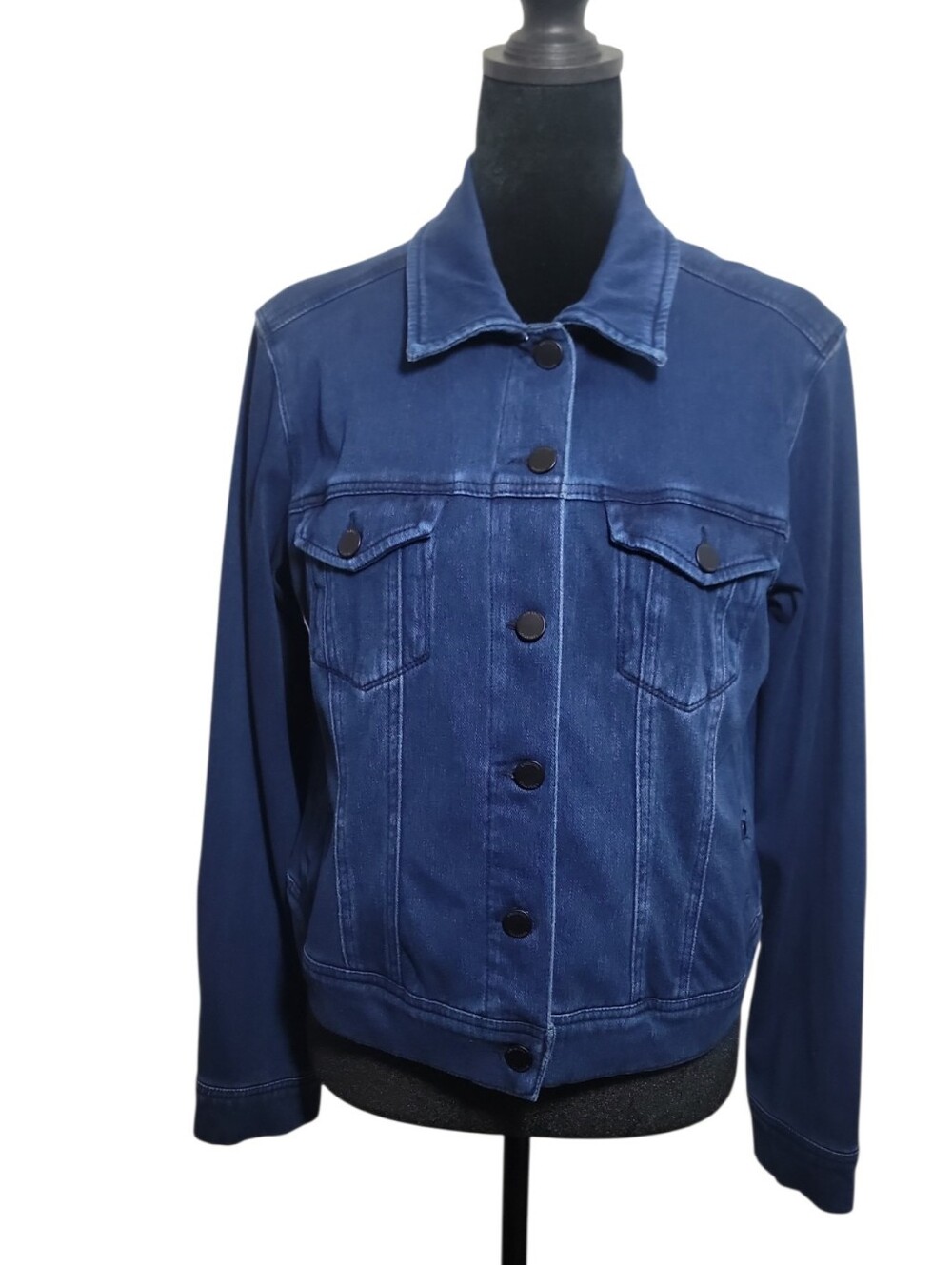 Liverpool women's size medium blue jeans jacket button front stretch collared